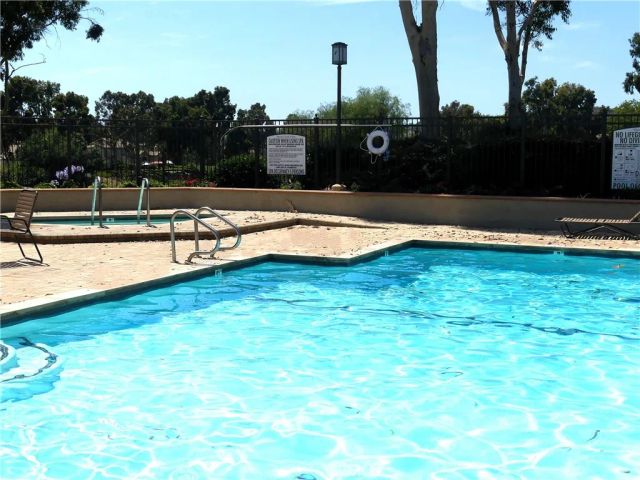 11 Via Pausa, Rancho Santa Margarita, CA 92688