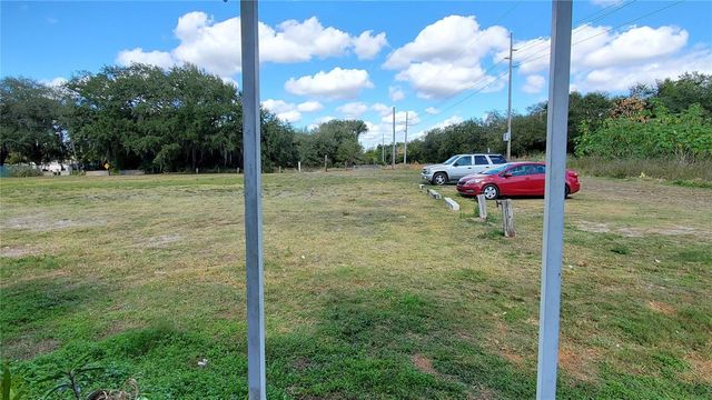1002 DANIELS STREET, Dundee, FL 33838