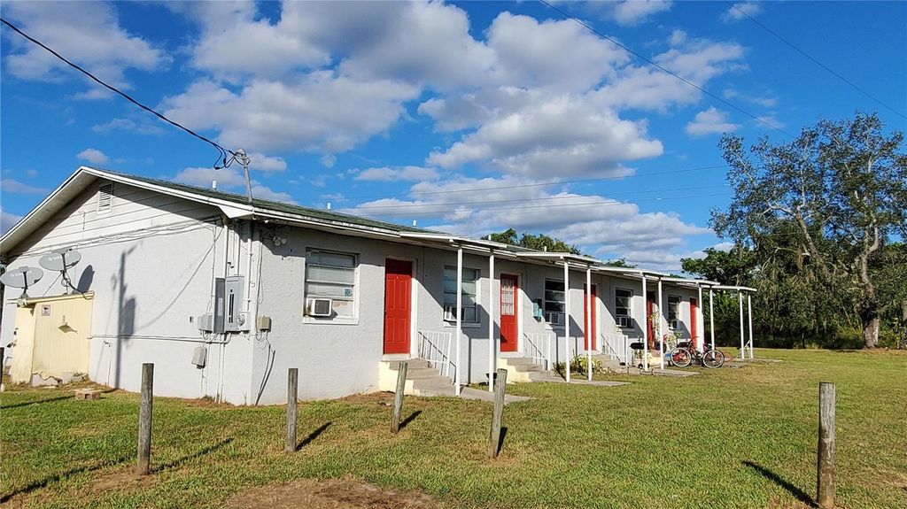 1002 DANIELS STREET, Dundee, FL 33838