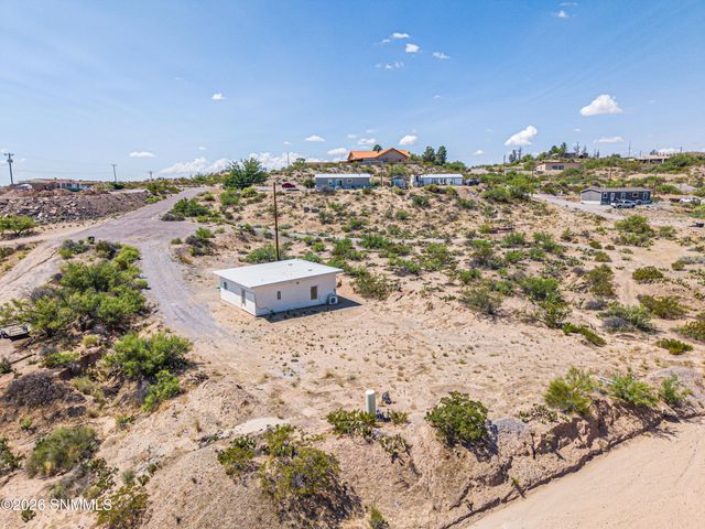 487 Ruby Hills Court, Las Cruces, NM 88005