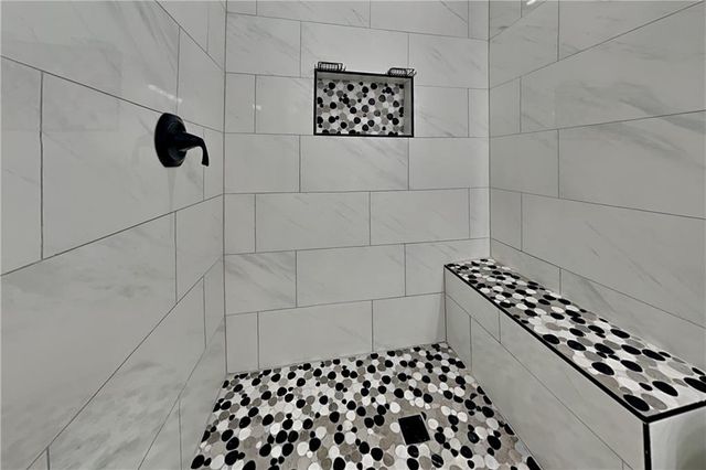3521 Birchwood Trail, Snellville, GA 30078