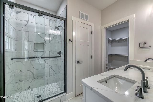 79 Slonaker Circle, Jonesborough, TN 37659