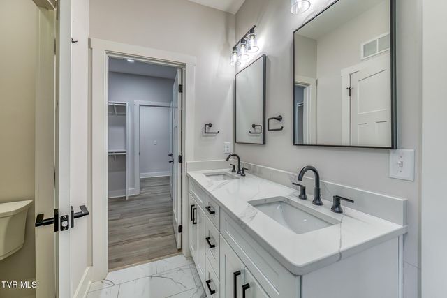 79 Slonaker Circle, Jonesborough, TN 37659