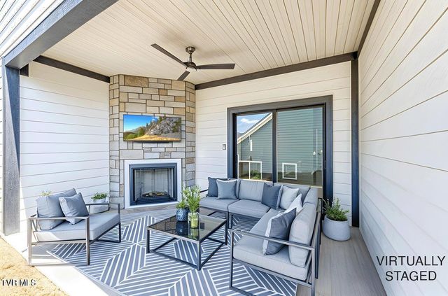 79 Slonaker Circle, Jonesborough, TN 37659