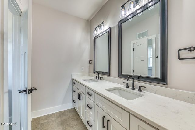 79 Slonaker Circle, Jonesborough, TN 37659