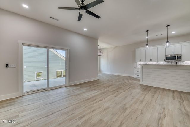 79 Slonaker Circle, Jonesborough, TN 37659