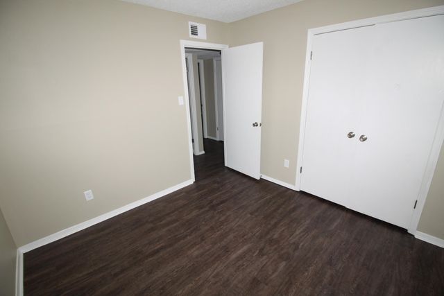 2831 GRUBER DR, Memphis, TN 38127