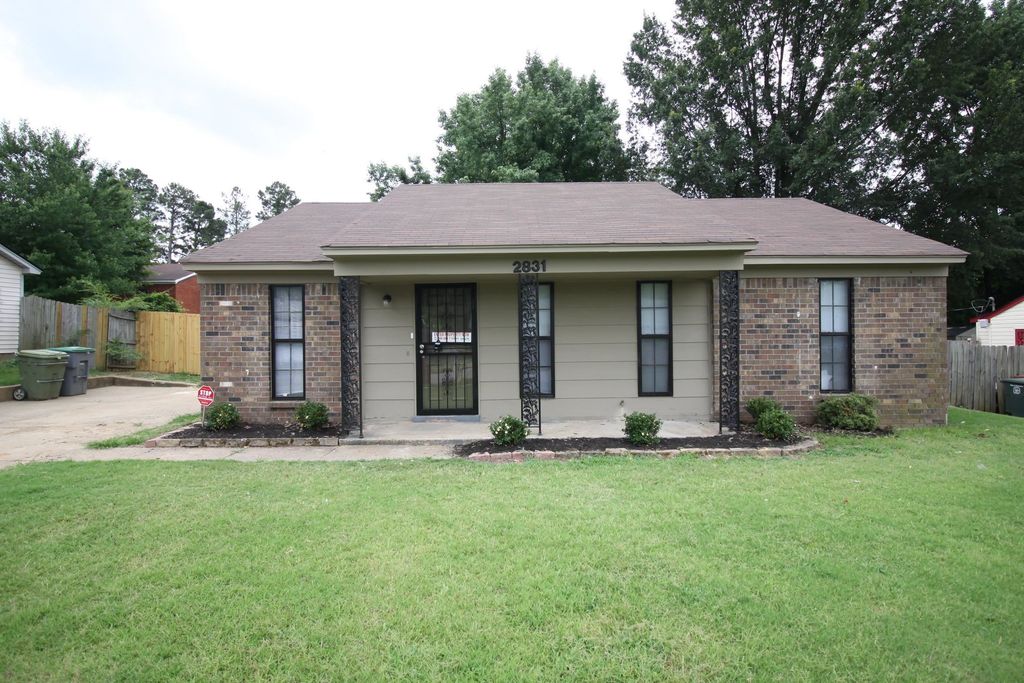 2831 GRUBER DR, Memphis, TN 38127