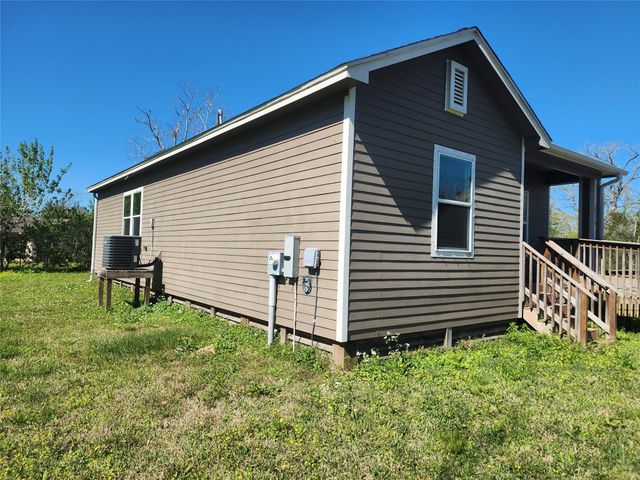 2510 24th Street, Dickinson, TX 77539