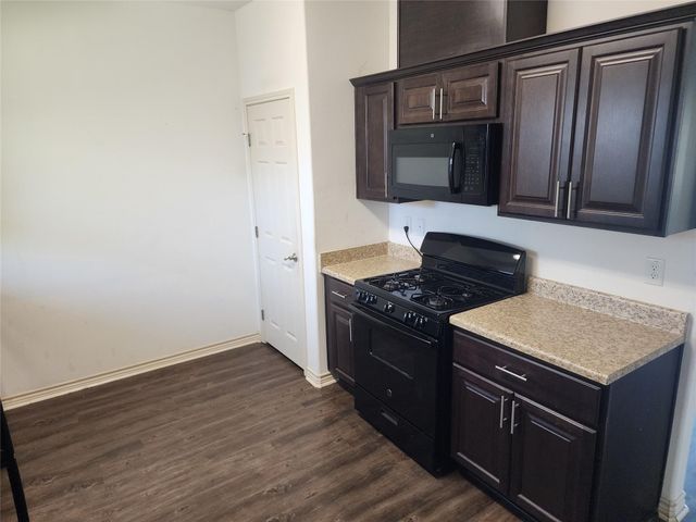 2510 24th Street, Dickinson, TX 77539