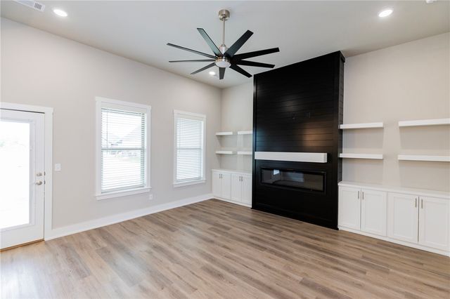 6701 SW High Meadow Boulevard, Bentonville, AR 72713