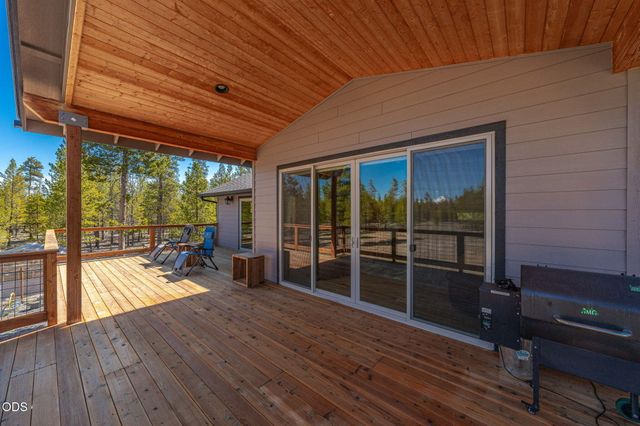 16780 Sun Country Drive, Bend, OR 97707
