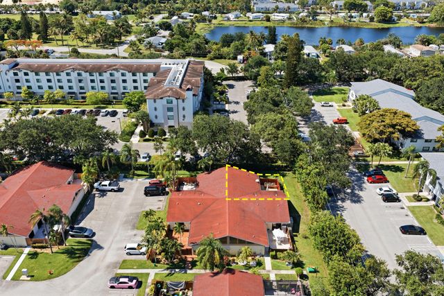4353 Woodstock Drive N B, West Palm Beach, FL 33409
