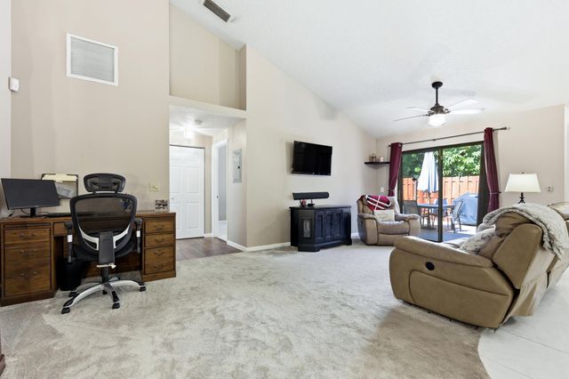 4353 Woodstock Drive N B, West Palm Beach, FL 33409