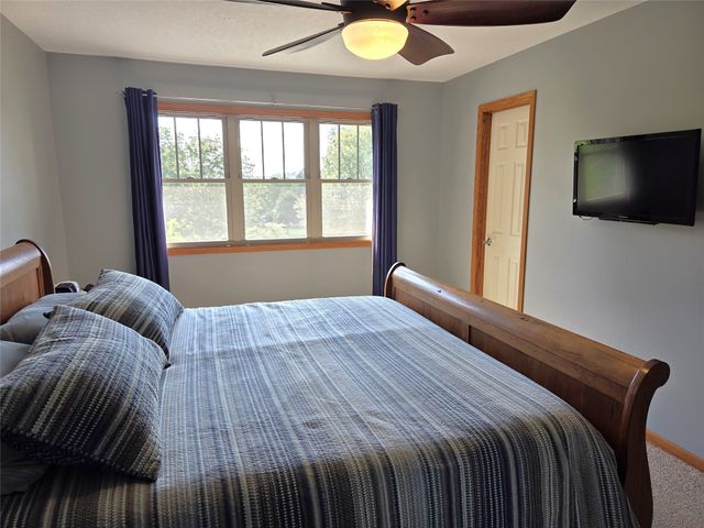 2013 Country Club Road, Indianola, IA 50125
