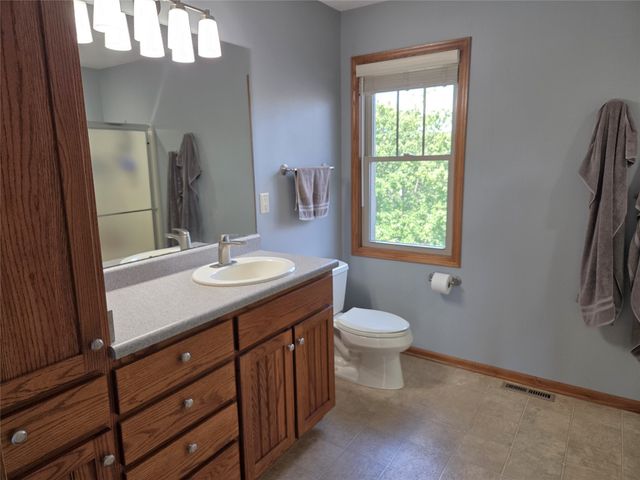 2013 Country Club Road, Indianola, IA 50125