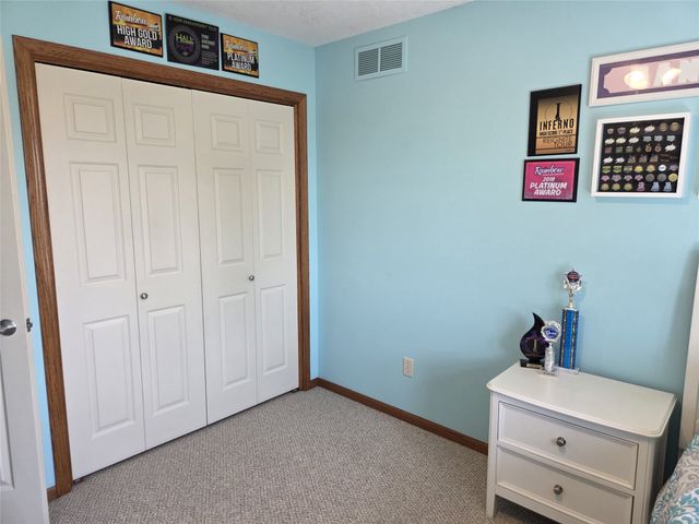 2013 Country Club Road, Indianola, IA 50125