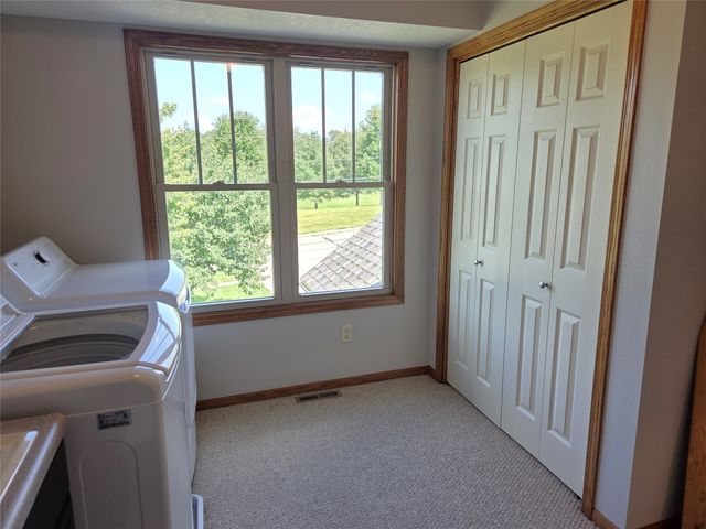 2013 Country Club Road, Indianola, IA 50125