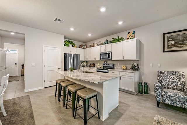 11913 HAMILTON AVENUE, Largo, FL 33774
