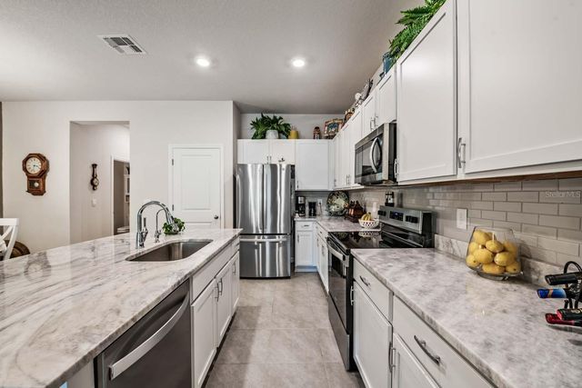 11913 HAMILTON AVENUE, Largo, FL 33774