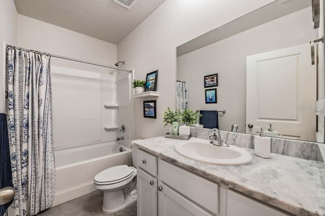 11913 HAMILTON AVENUE, Largo, FL 33774
