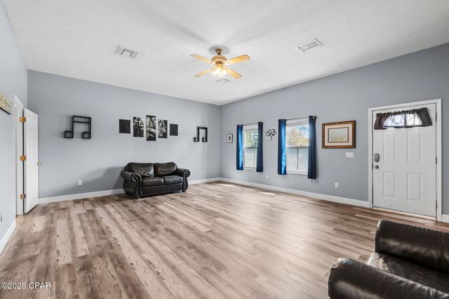 897 N Beach Way, Panama City, FL 32407