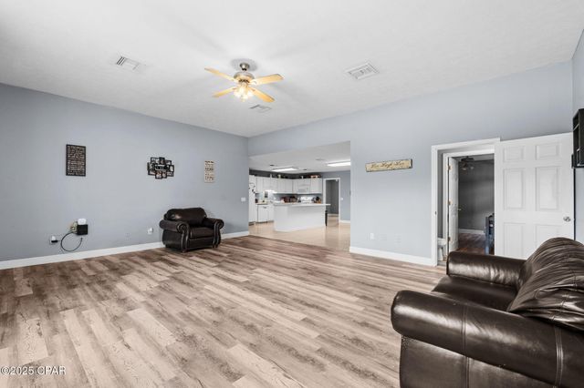 897 N Beach Way, Panama City, FL 32407