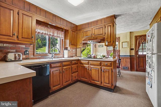 137 BELMAR LANE, Halifax, PA 17032