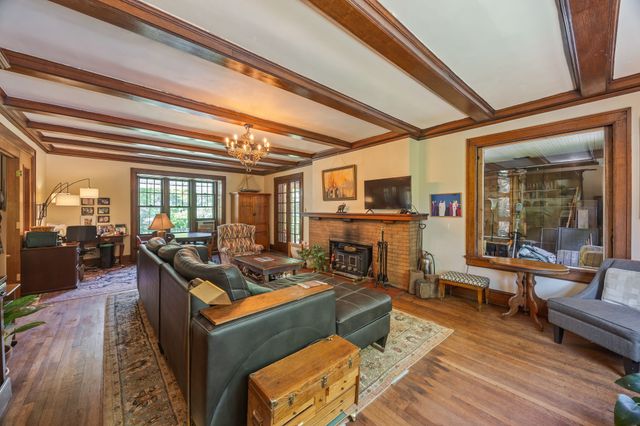 2920 Kingman Boulevard, Des Moines, IA 50311