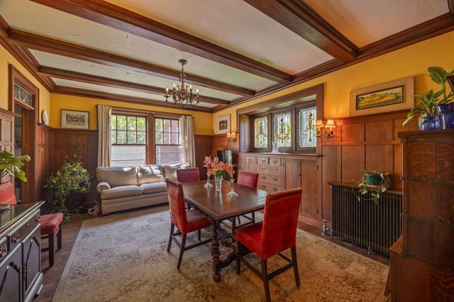 2920 Kingman Boulevard, Des Moines, IA 50311
