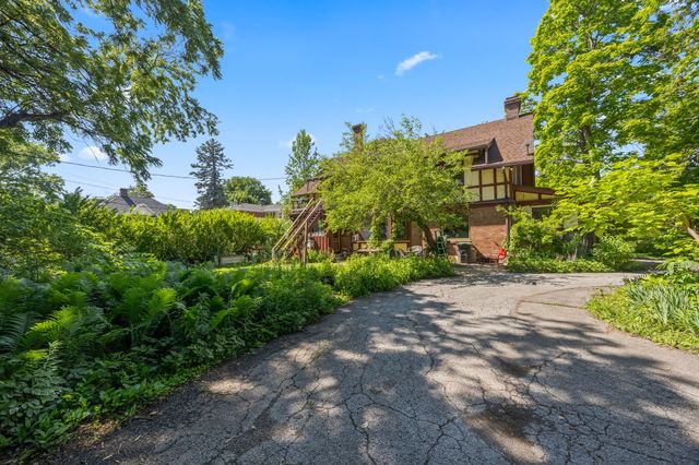 2920 Kingman Boulevard, Des Moines, IA 50311