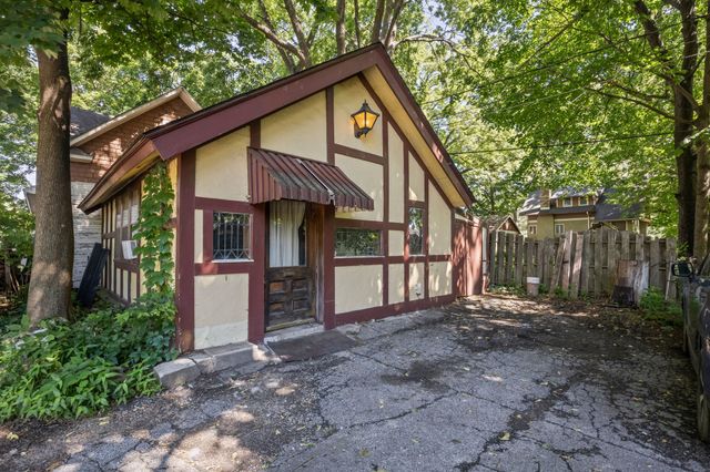 2920 Kingman Boulevard, Des Moines, IA 50311