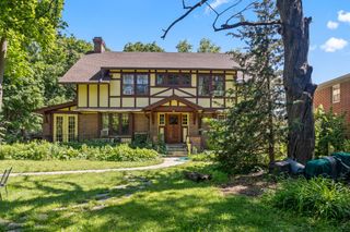 2920 Kingman Boulevard, Des Moines, IA 50311