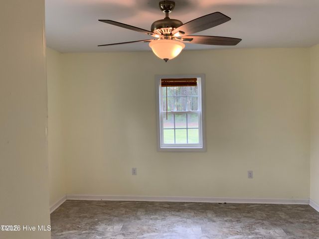 109 Revelle Park Lane, Murfreesboro, NC 27855