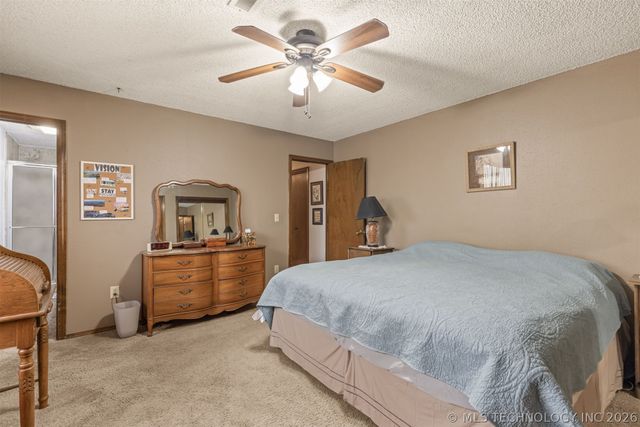 112 E 12th Street, Sand Springs, OK 74063