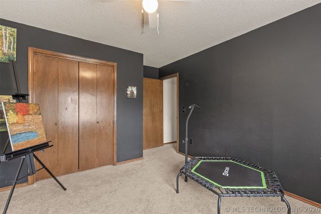 112 E 12th Street, Sand Springs, OK 74063