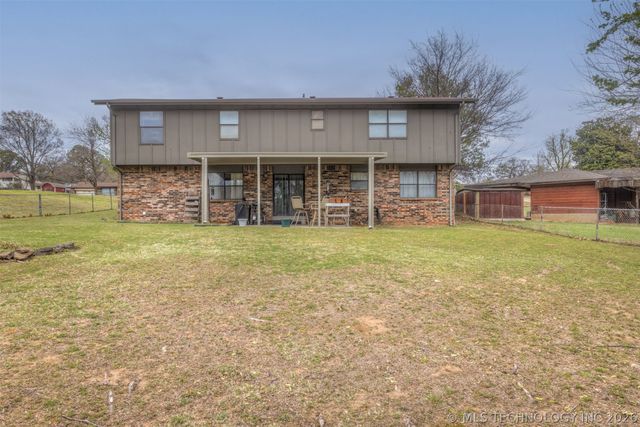 112 E 12th Street, Sand Springs, OK 74063