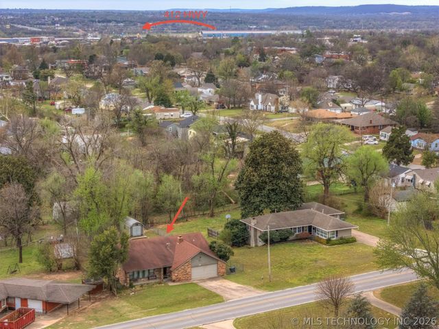 112 E 12th Street, Sand Springs, OK 74063