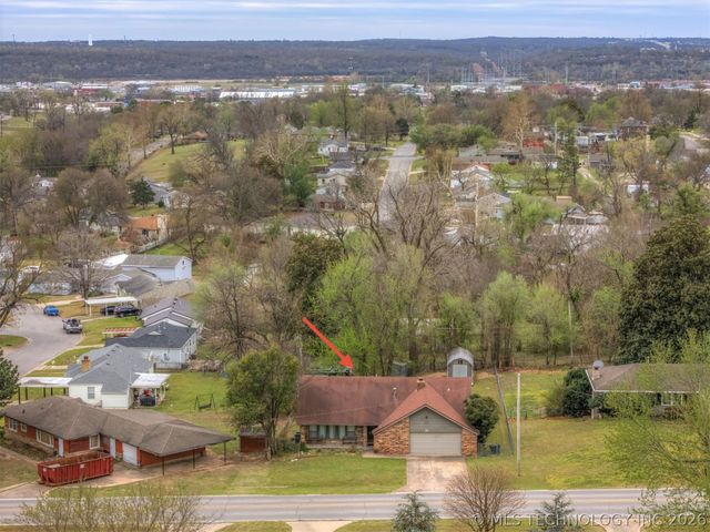 112 E 12th Street, Sand Springs, OK 74063