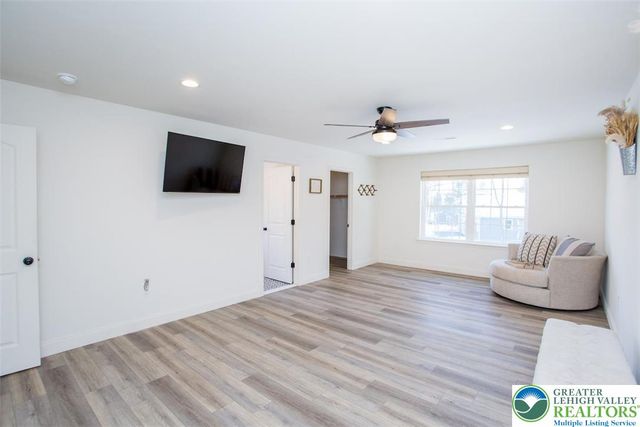 144 cameilla, Polk Twp, PA 18058