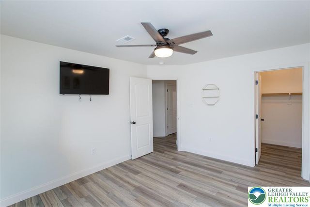 144 cameilla, Polk Twp, PA 18058