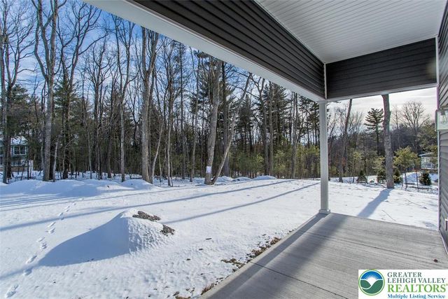 144 cameilla, Polk Twp, PA 18058