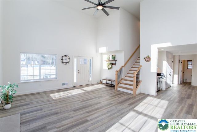 144 cameilla, Polk Twp, PA 18058