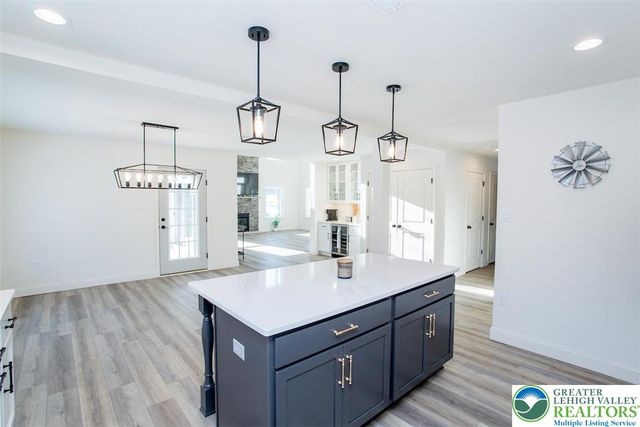 144 cameilla, Polk Twp, PA 18058