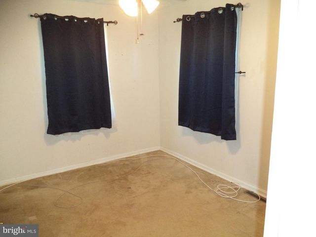 300 3RD AVENUE, Glen Burnie, MD 21061
