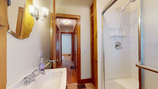 10 Bosworth Street, Swanton, VT 05458