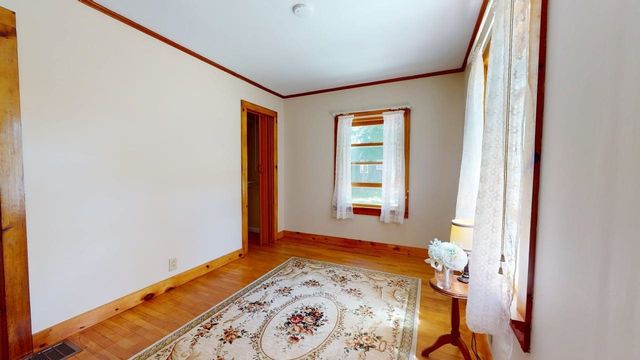 10 Bosworth Street, Swanton, VT 05458