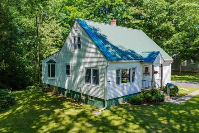 10 Bosworth Street, Swanton, VT 05458