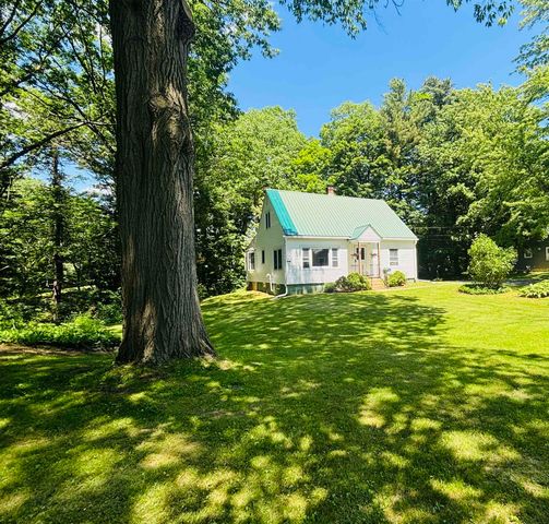 10 Bosworth Street, Swanton, VT 05458