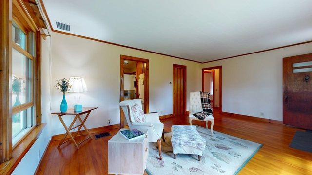 10 Bosworth Street, Swanton, VT 05458